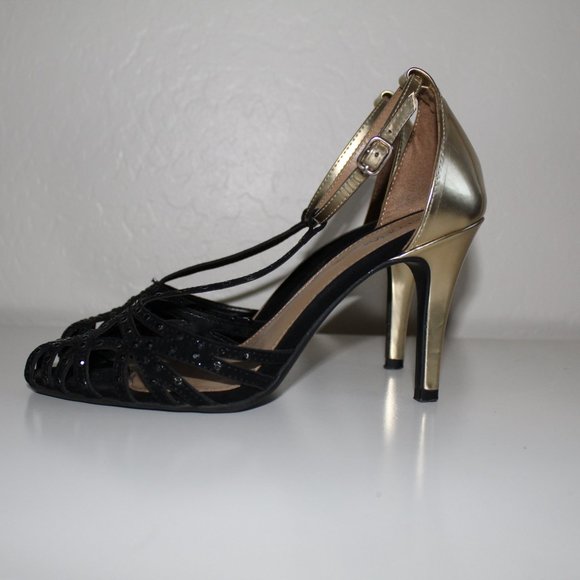 merona black pumps with gold heel - Picture 4 of 6